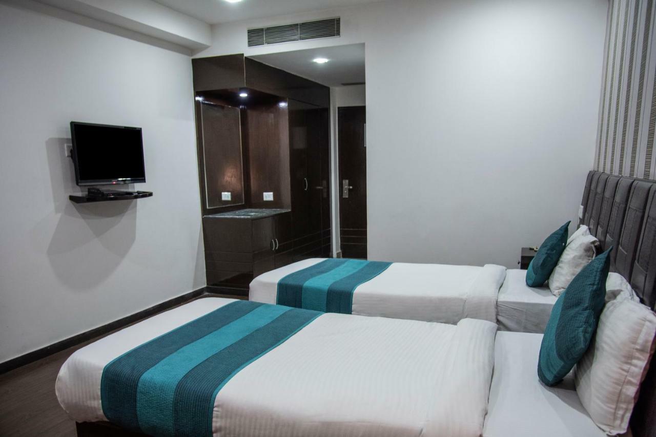 Hotel Patliputra Nirvana Patna  Extérieur photo
