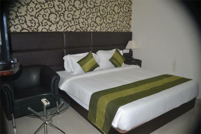 Hotel Patliputra Nirvana Patna  Extérieur photo