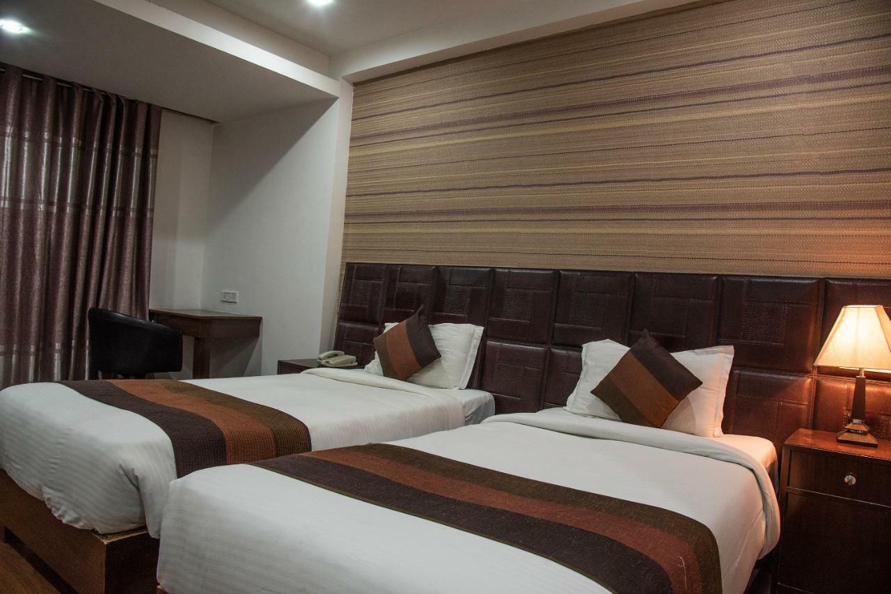 Hotel Patliputra Nirvana Patna  Extérieur photo